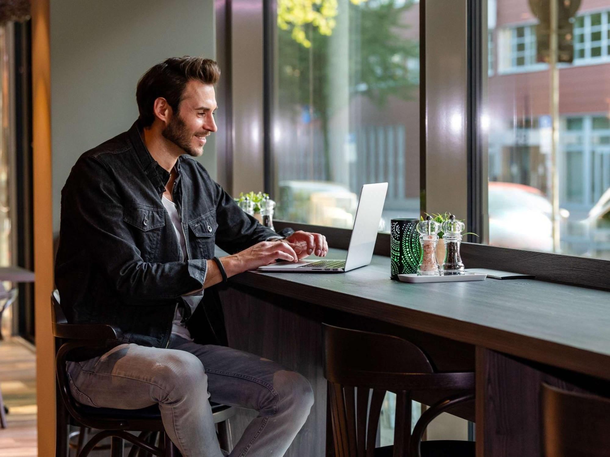 Ibis Styles Hamburg Barmbek Hotell Eksteriør bilde